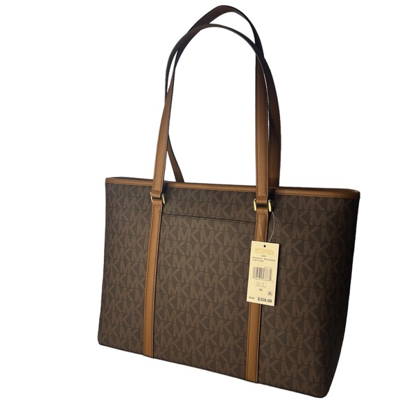 NWT Michael Kors Monogram Jet Set Tote (065) - Picture 2 of 3